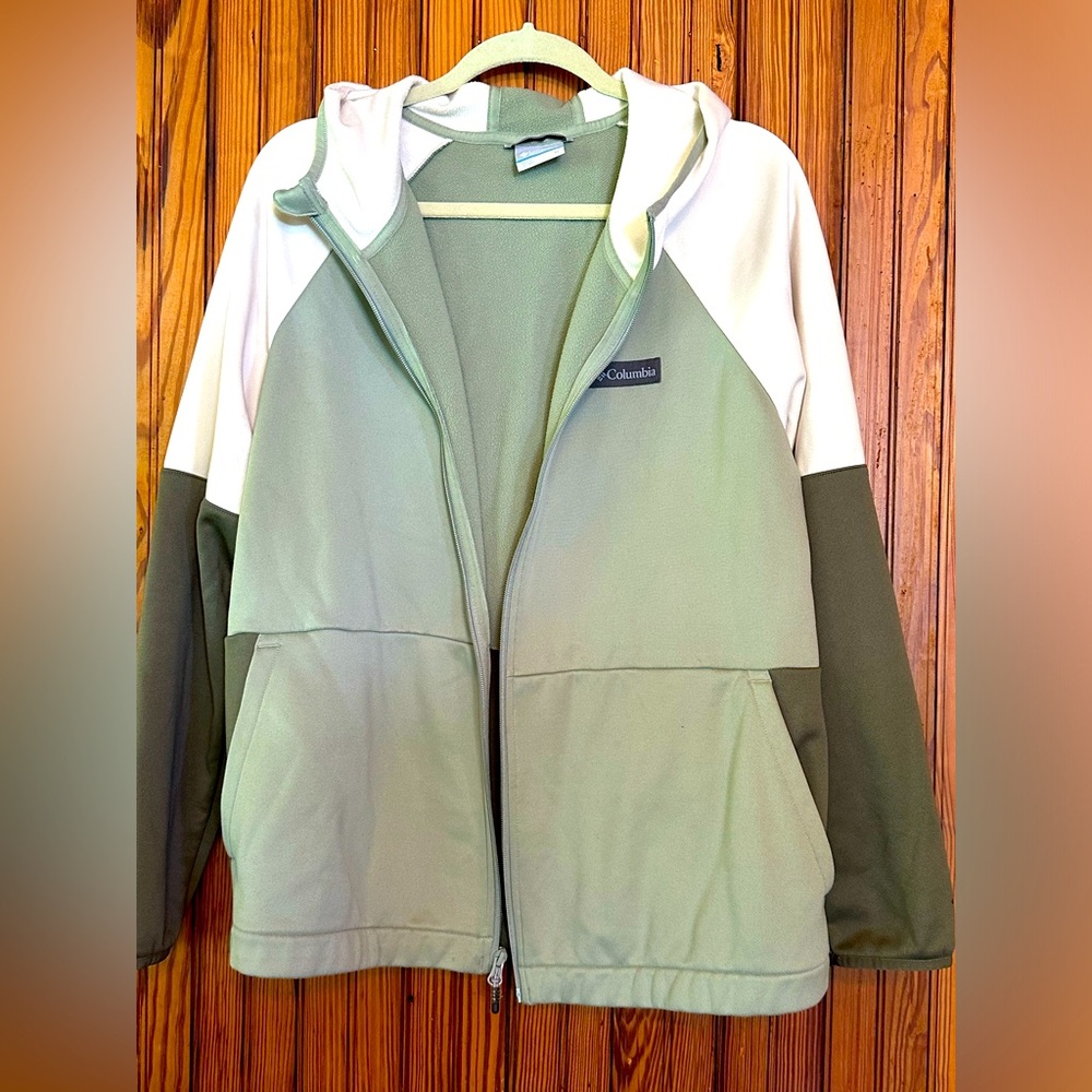 Columbia zip up sweater